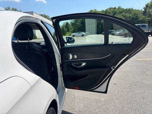 Used 2018 Mercedes-Benz E 300 w/ Premium 1 Package image 22