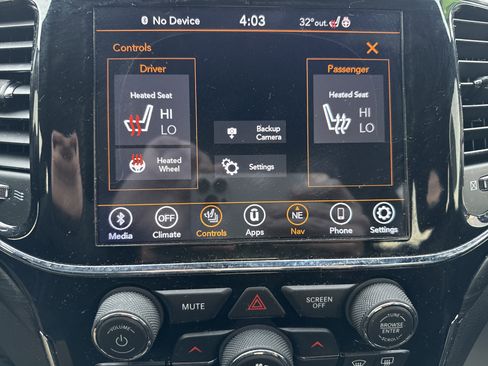 Used 2020 Jeep Grand Cherokee Altitude image 28