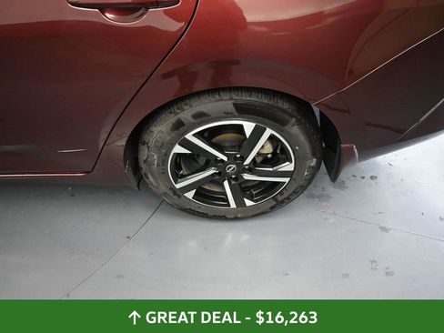 Used 2024 Nissan Sentra SV image 19