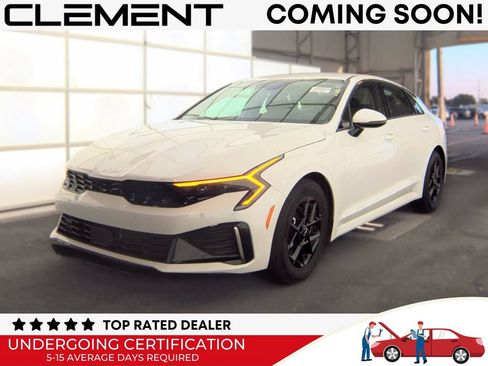 Used 2025 Kia K5 LXS FWD image 1
