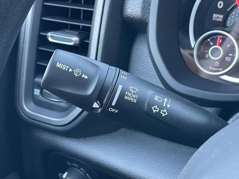 New 2026 RAM 3500 Tradesman w/ Chrome Appearance Group A AWD/4WD image 32