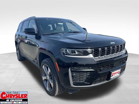 New 2026 Jeep Grand Cherokee L Limited AWD/4WD image 1