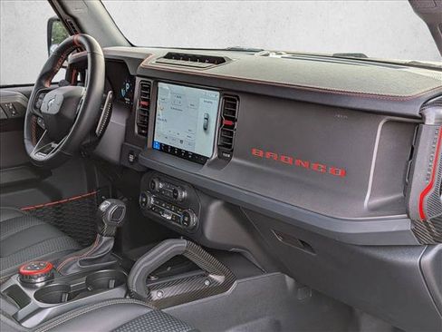 Certified 2025 Ford Bronco Raptor w/ Interior Carbon Fiber Pack AWD/4WD image 25