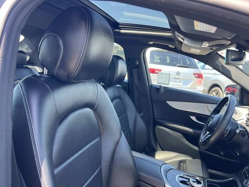 Used 2021 Mercedes-Benz C 300 Sedan image 31