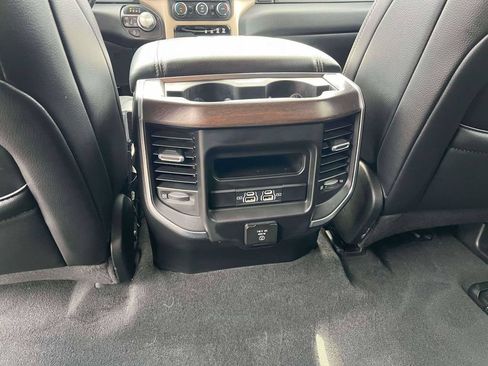 Used 2021 RAM 1500 Laramie AWD/4WD image 4