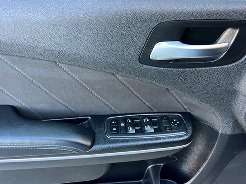 Used 2020 Dodge Charger R/T RWD image 11