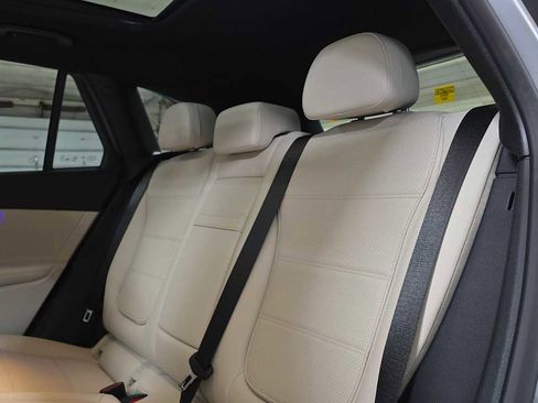 New 2026 Mercedes-Benz GLC 300 4MATIC image 17