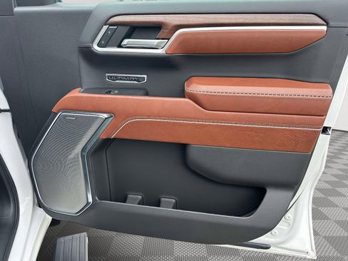 Certified 2024 GMC Sierra 1500 Denali Ultimate image 25