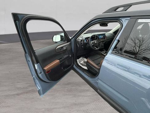 Certified 2025 Ford Bronco Sport Outer Banks w/ Outer Banks Tech Package+ image 27