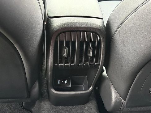 Certified 2026 Hyundai Kona Limited FWD image 8