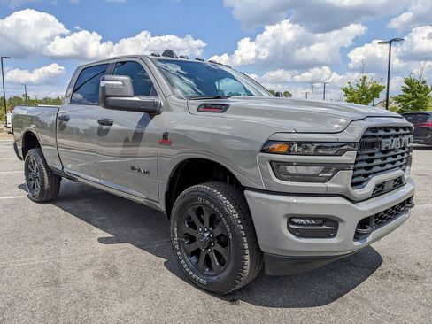 New 2026 RAM 2500 Big Horn AWD/4WD image 19