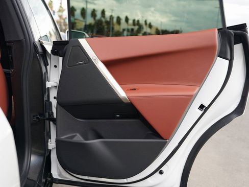 New 2026 BMW iX xDrive60 image 41