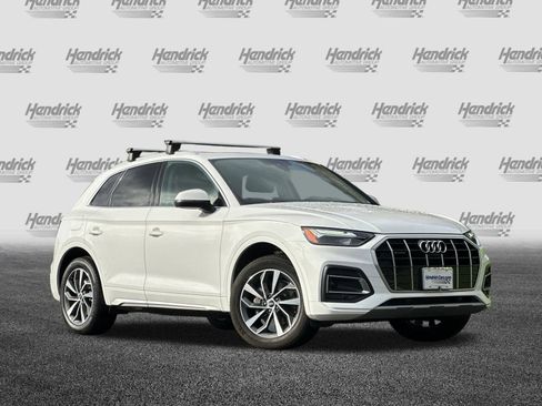Used 2021 Audi Q5 Premium Plus w/ Premium Plus Package image 2