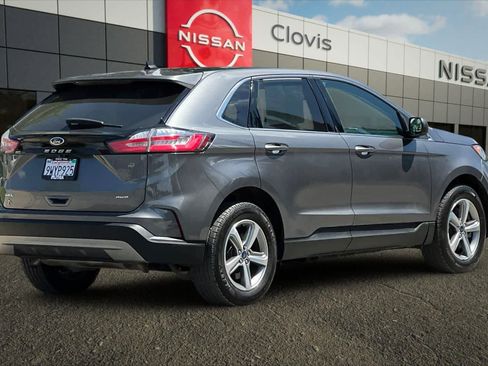 Used 2022 Ford Edge SEL w/ Convenience Package AWD/4WD image 3