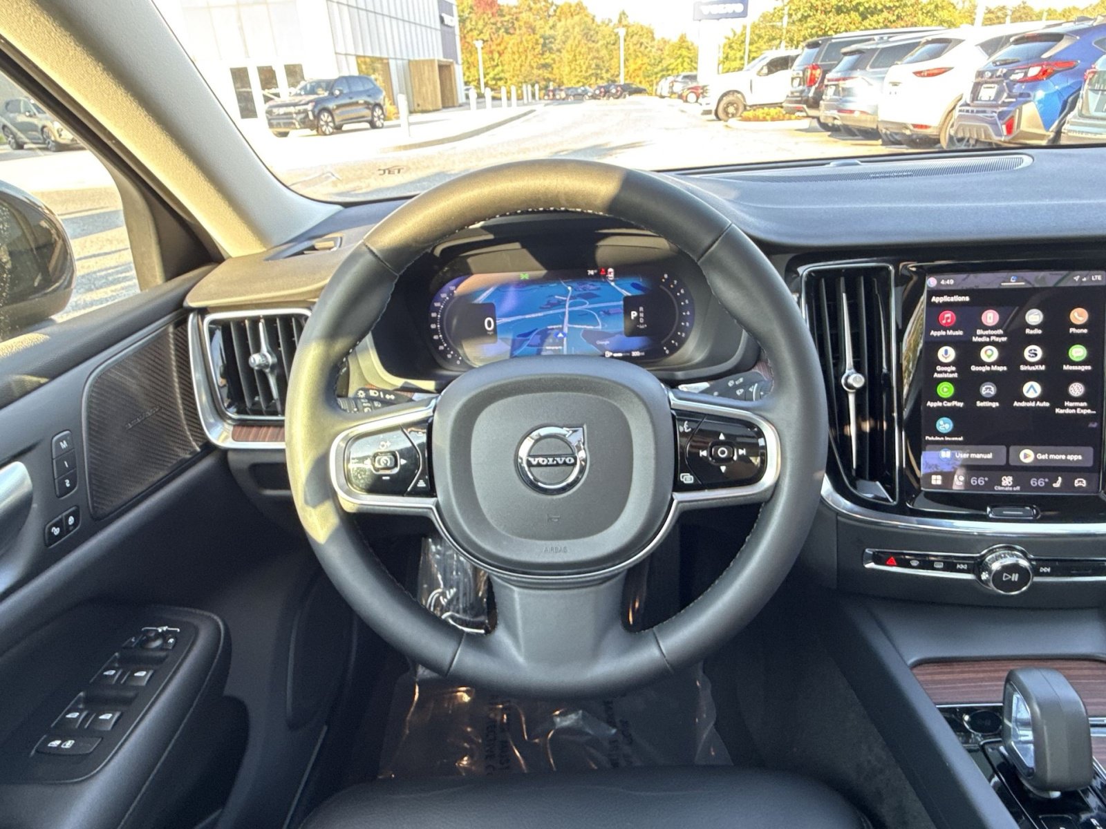 Used 2024 Volvo S60 B5 Plus w/ Climate Package AWD/4WD image 16