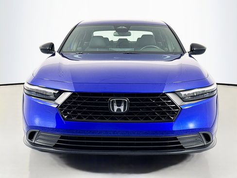 Certified 2023 Honda Accord Sport image 2