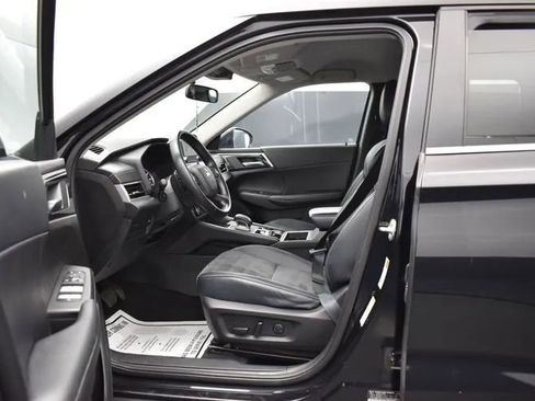 Used 2024 Mitsubishi Outlander FWD image 14