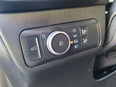 Certified 2020 Ford Escape SEL image 17