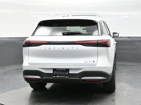Used 2026 INFINITI QX60 Luxe w/ Cargo Package AWD/4WD image 6