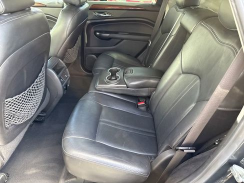 Used 2016 Cadillac SRX Luxury FWD image 19