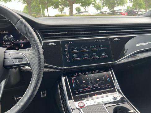 Certified 2023 Audi SQ7 Prestige AWD/4WD image 31