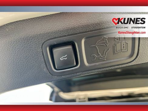 Used 2019 Ford Expedition Limited w/ Equipment Group 301A AWD/4WD image 15