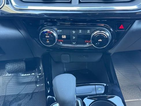 New 2026 Chevrolet Trax RS w/ Driver Confidence Package image 29