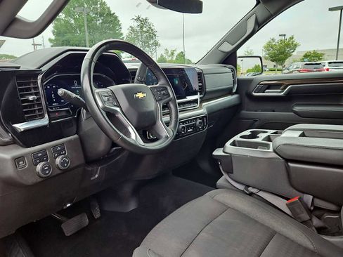 Used 2023 Chevrolet Silverado 1500 LT w/ Max Trailering Package AWD/4WD image 10