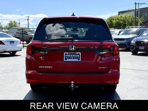 Used 2024 Honda Odyssey Sport image 7