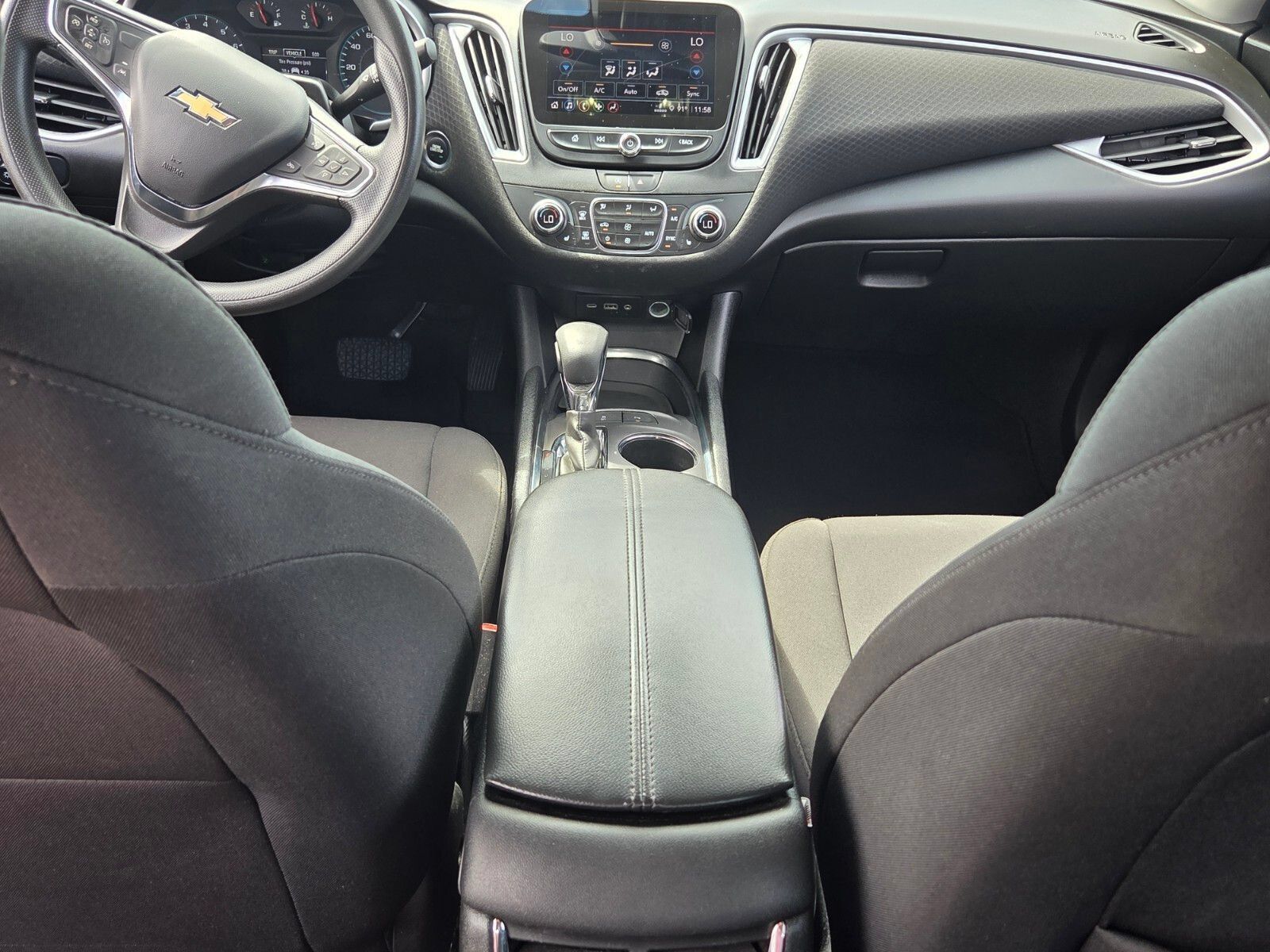 Used 2024 Chevrolet Malibu LT FWD image 8