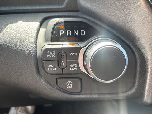 Used 2025 RAM 1500 Big Horn AWD/4WD image 13
