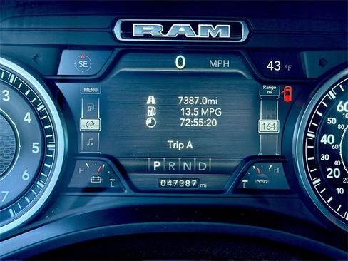 Used 2019 RAM 1500 Big Horn image 25