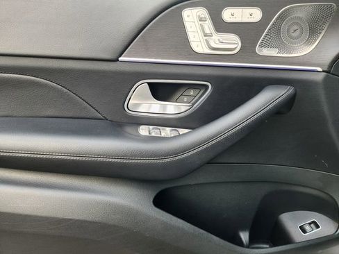 Used 2023 Mercedes-Benz GLE 350 4MATIC w/ AMG Line Exterior image 17