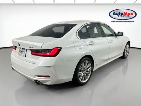 Used 2024 BMW 330i xDrive Sedan w/ Convenience Package image 2