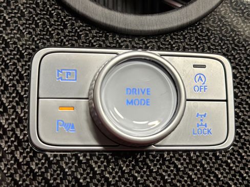Used 2025 Genesis GV80 3.5T e-SC AWD/4WD image 36