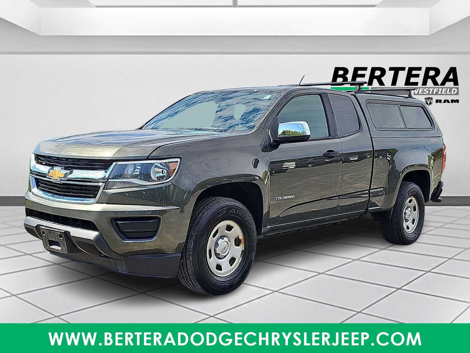 Used 2018 Chevrolet Colorado W/T AWD/4WD image 3