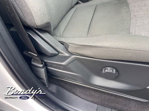 Used 2023 Ford F150 XLT image 17