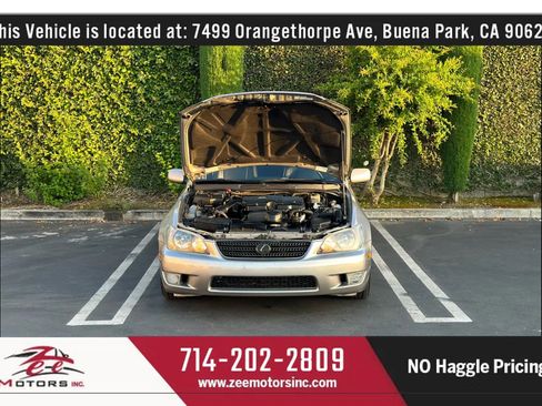 Used 2004 Lexus IS 300 image 16