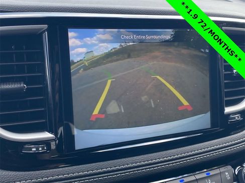 New 2026 Chrysler Pacifica Select image 24