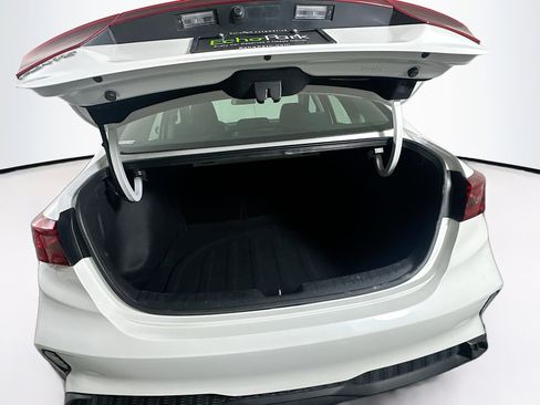 Used 2024 Kia Forte LXS image 26