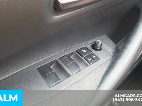 Used 2024 Toyota Corolla LE FWD image 15