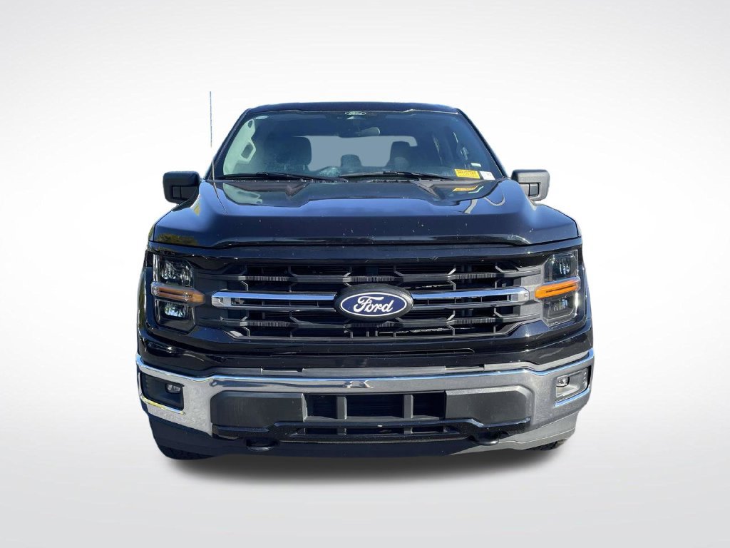 Used 2025 Ford F150 XLT w/ Equipment Group 301A Standard AWD/4WD image 9