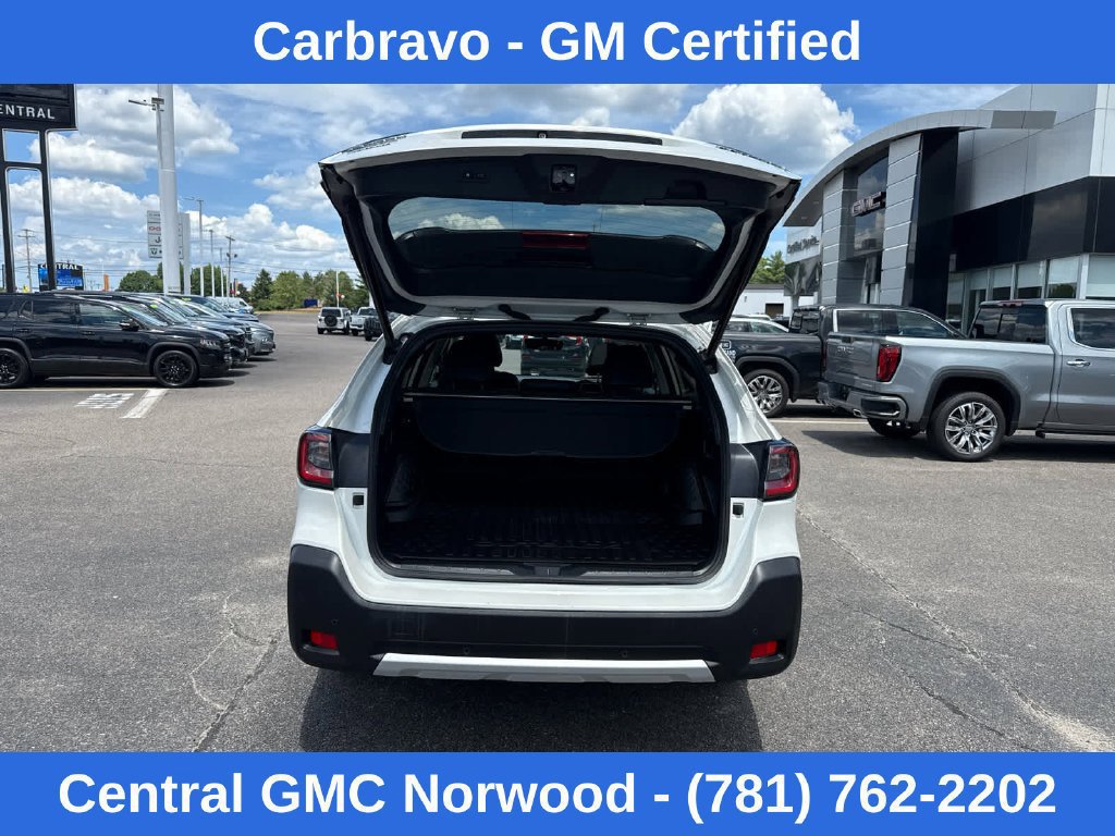 Used 2024 Subaru Outback Limited AWD/4WD image 9