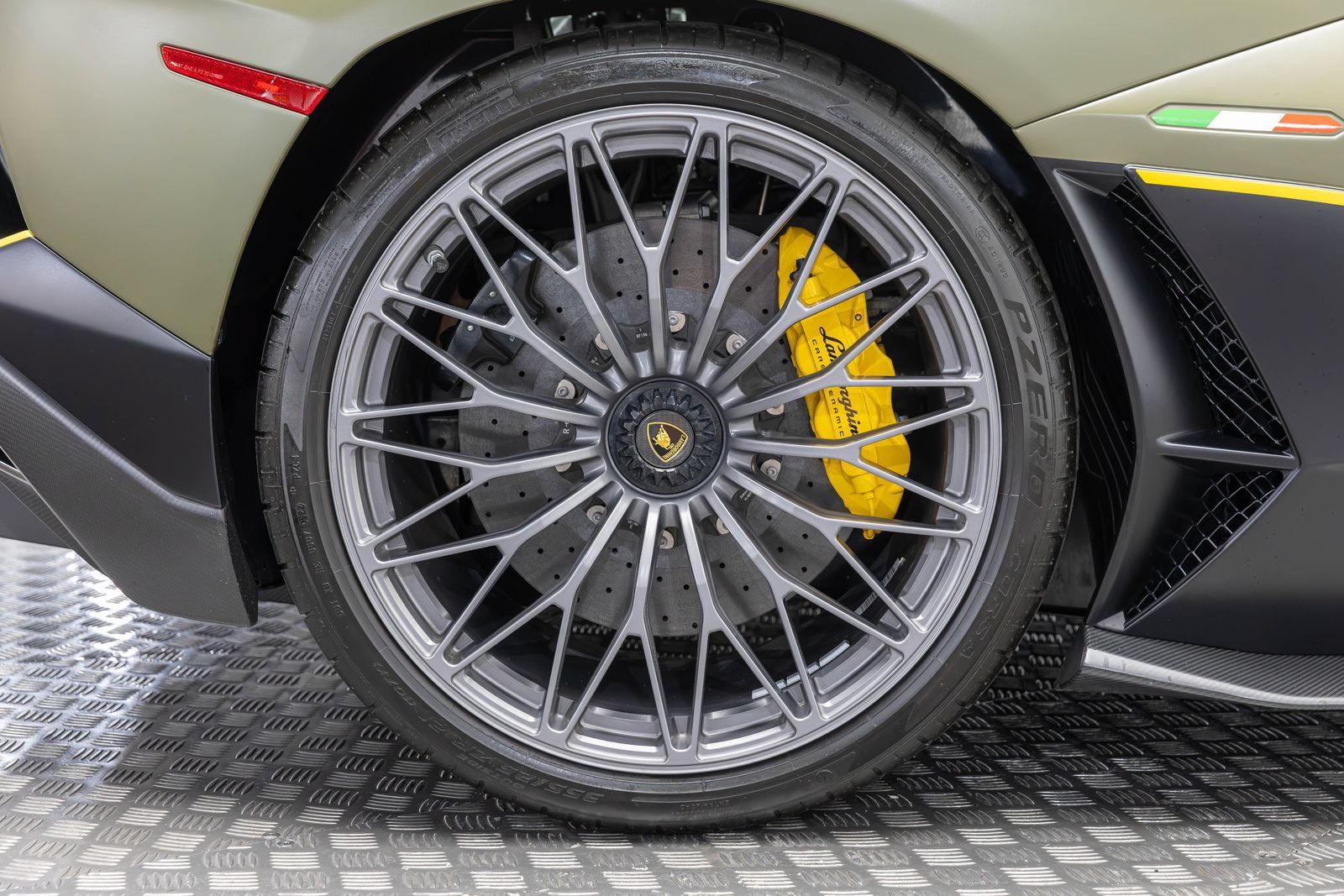 Used 2022 Lamborghini Aventador LP 780-4 Ultimae AWD/4WD image 40