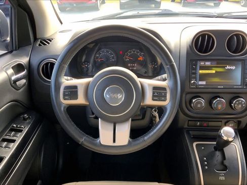 Used 2017 Jeep Compass 75th Anniversary w/ Power Value Group image 5