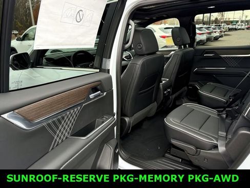 New 2026 GMC Acadia Denali w/ Super Cruise Package AWD/4WD image 15