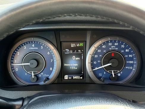 Used 2020 Toyota Sienna Limited Premium image 28