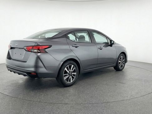 Used 2025 Nissan Versa SV image 6