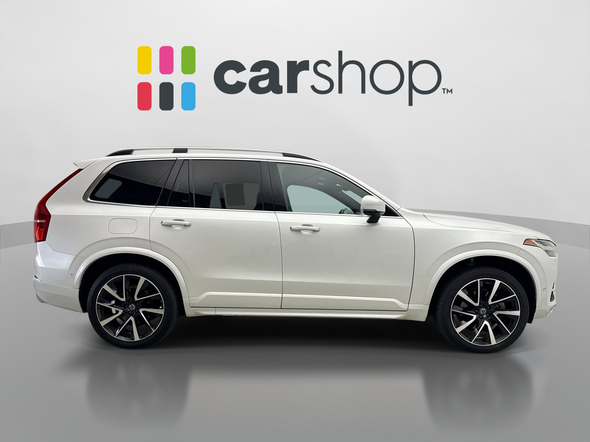 Used 2018 Volvo XC90 T6 Momentum w/ Convenience Package AWD/4WD image 6