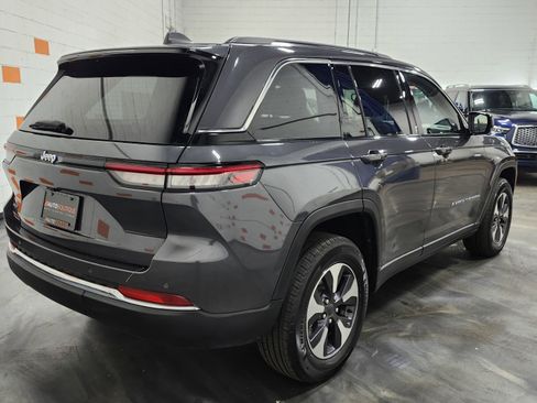 Used 2023 Jeep Grand Cherokee 4WD 4xe image 19